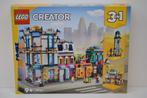 NIEUW IN DOOS: Lego Creator 3-in-1 31141 Hoofdstraat GESEALD, Nieuw, Complete set, Ophalen of Verzenden, Lego