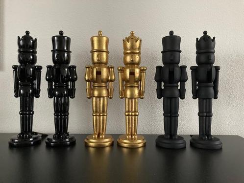 J-Line Notenkraker set van 2 zwart of goud Nieuw!, Huis en Inrichting, Woonaccessoires | Overige, Nieuw, Ophalen of Verzenden