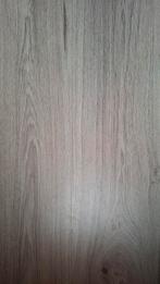 Gratis laminaatvloer grijs eiken + evt. ondervloer, Doe-het-zelf en Verbouw, Vloerdelen en Plavuizen, Ophalen, 50 tot 150 cm, 10 m² of meer