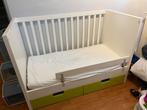 Ikea Stuva kinderbed peuterbed babybed met groene lades, Kinderen en Baby's, Kinderkamer | Bedden, Ophalen, Gebruikt, Minder dan 140 cm