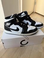 Nike Air Jordan 1 Mid Panda– Maat 44.5 (US 12), Kleding | Heren, Schoenen, Zwart, Nike, Ophalen of Verzenden, Sneakers of Gympen