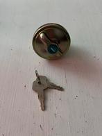 Tankdop met twee sleutels voor Volkswsgen T2. Nieuw., Ophalen of Verzenden, Nieuw, Volkswagen