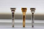 Trompet accessoires: dempers, mondstukken, standaard, Muziek en Instrumenten, Blaasinstrumenten | Trompetten, Ophalen of Verzenden