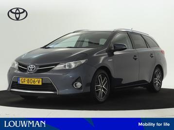 Toyota Auris Touring Sports 1.8 Hybrid Lease (bj 2015) beschikbaar voor biedingen