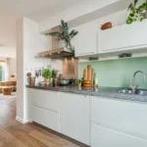 RECHTE KEUKEN MET KASTENWAND + APPARATUUR, Huis en Inrichting, Ophalen, Wit, Graniet of Steen, Dubbelwandige keuken