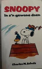 SNOOPY IN Z’N GEWONE DOEN CHARLES M. SCHULZ, Boeken, Eén stripboek, Ophalen of Verzenden, Gelezen