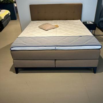 Auping Criade Boxspring - 180x210cm beschikbaar voor biedingen