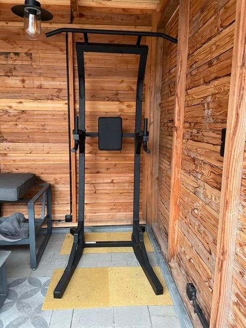 Decathlon Power Tower 900 (Z.G.A.N), Sport en Fitness, Fitnessmaterialen, Zo goed als nieuw, Overige typen, Ophalen