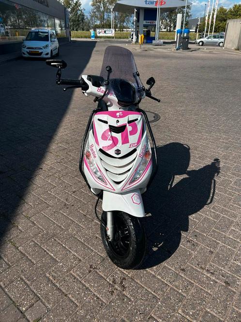 Zip 4t 50cc, Fietsen en Brommers, Scooters | Piaggio, Gebruikt, Overige modellen, Maximaal 45 km/u, Benzine, Ophalen