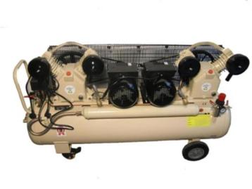 Hele flinke 230 Volt Compressor ,800 Liter per minuut !! beschikbaar voor biedingen