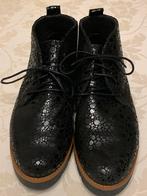 Schoenen  maat 40/41, Ophalen of Verzenden, Zo goed als nieuw