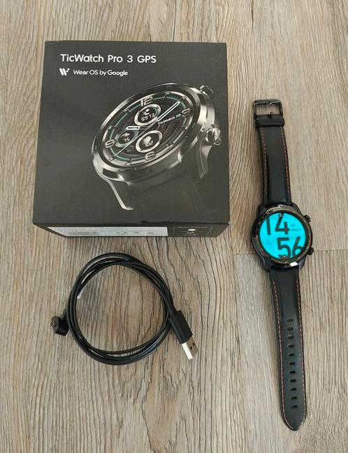 Ticwatch Pro 3 GPS, Sieraden, Tassen en Uiterlijk, Smartwatches, Zo goed als nieuw, Android, Zwart, GPS, Ophalen