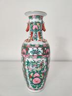 Gemerkte vaas, porselein, Kanton, China, 1e helft 20e eeuw, Antiek en Kunst, Antiek | Porselein, Ophalen of Verzenden