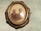 ANTIEKE BEWERKTE PORTRET BROCHE MET PORTRETJE, Ophalen of Verzenden, Broche