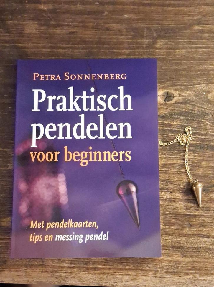 Petra Sonnenberg - Praktisch pendelen voor beginners, Boeken, Esoterie en Spiritualiteit, Zo goed als nieuw, Instructieboek, Overige onderwerpen