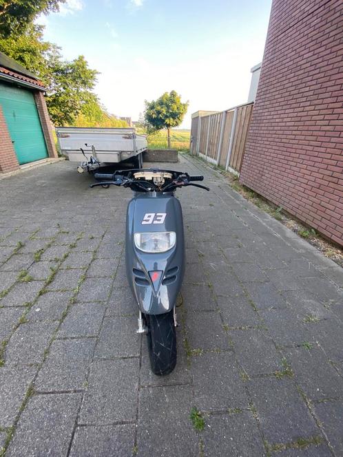 Piaggio typhoon 70cc, Fietsen en Brommers, Scooters | Overige merken, Gebruikt, Maximaal 45 km/u, Tweetakt, Ophalen of Verzenden