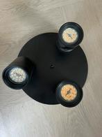 Ikea lamp plagond zwart 3 spotjes plafond, Huis en Inrichting, Lampen | Spots, Ophalen of Verzenden, Zo goed als nieuw