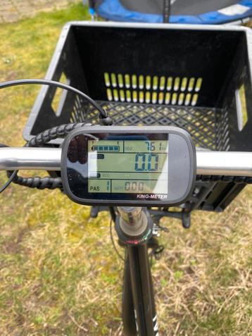 Fiets display z.g.a.n  beschikbaar voor biedingen