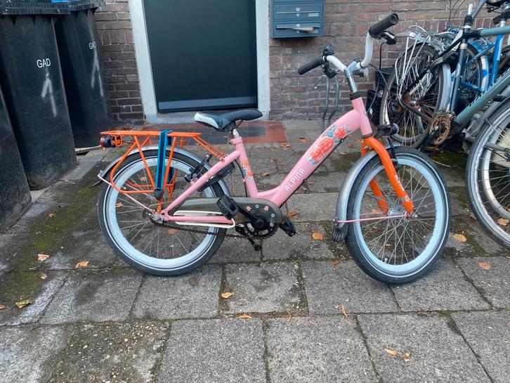 Te koop meisjesfiets met terugtraprem maat 20 inch, Fietsen en Brommers, Fietsen | Meisjes, Gebruikt, 20 inch, Versnellingen, Ophalen