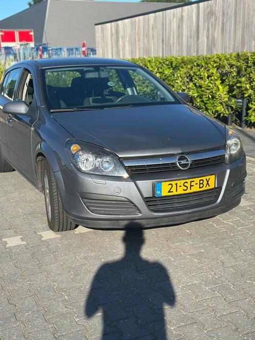 Opel Astra 1.4 16V 5D 2005 Grijs, Auto's, Opel, Particulier, Astra, Benzine, B, Hatchback, Handgeschakeld, Origineel Nederlands