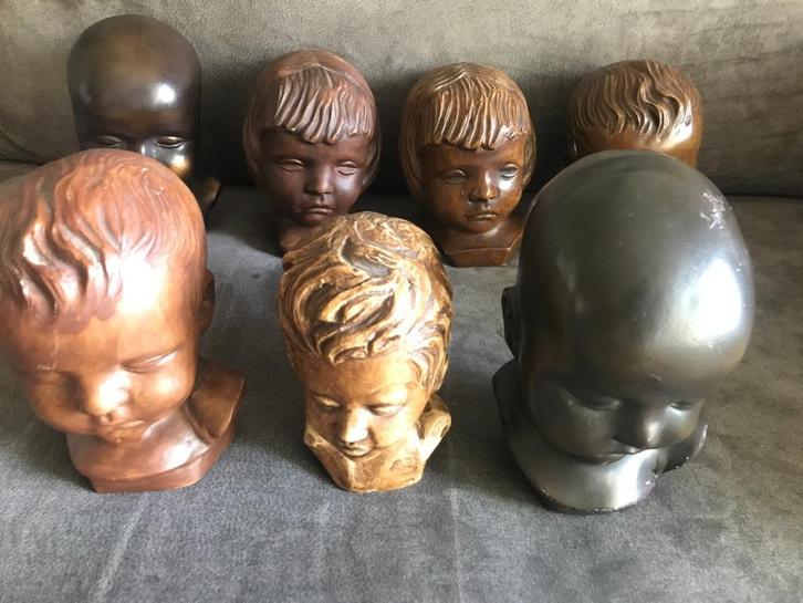 Beeldjes Antieke Kinder hoofdjes Gebroeders Van Paridon., Verzamelen, Beelden en Beeldjes, Gebruikt, Mens, Ophalen of Verzenden