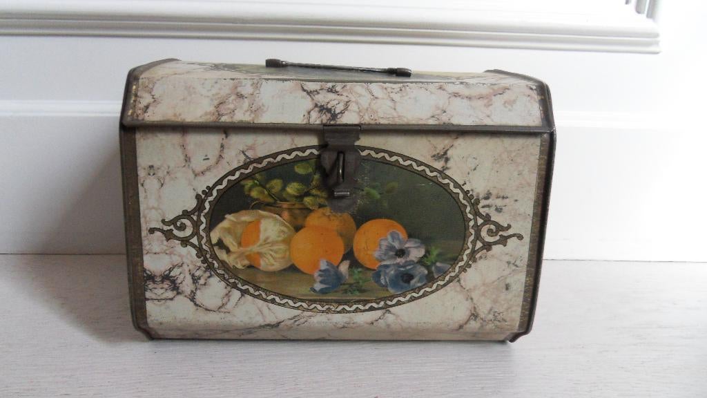 Oud / Vintage blik : Fruit afbeeldingen met marmer look, Verzamelen, Blikken, Ophalen of Verzenden, Gebruikt, Overige