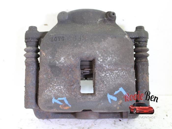 Remklauw (Tang) links-voor van een Chrysler PT Cruiser, Gebruikt, -, Ophalen of Verzenden, -