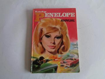 Oude Thunderbirds Lady Penelope Annual. Engeland, uit 1966 beschikbaar voor biedingen