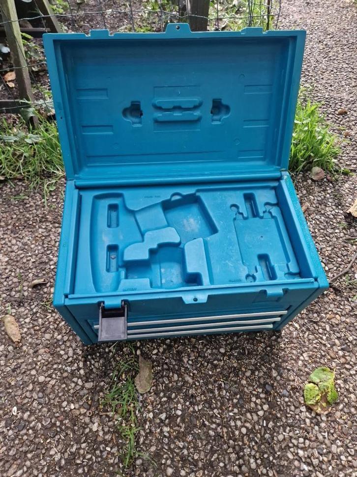 Makita koffer voor accuboor en accessoires, koffer is leeg, Doe-het-zelf en Verbouw, Gereedschap | Machine-onderdelen en Toebehoren