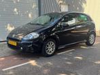 Fiat Punto 0.9 Twinair POP 85 5-D 2013 Zwart, Auto's, Voorwielaandrijving, Origineel Nederlands, 24 km/l, Handgeschakeld