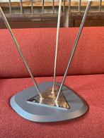 Leolux Liliom bijzettafel, Huis en Inrichting, Ophalen, Minder dan 55 cm, Metaal of Aluminium, Rond