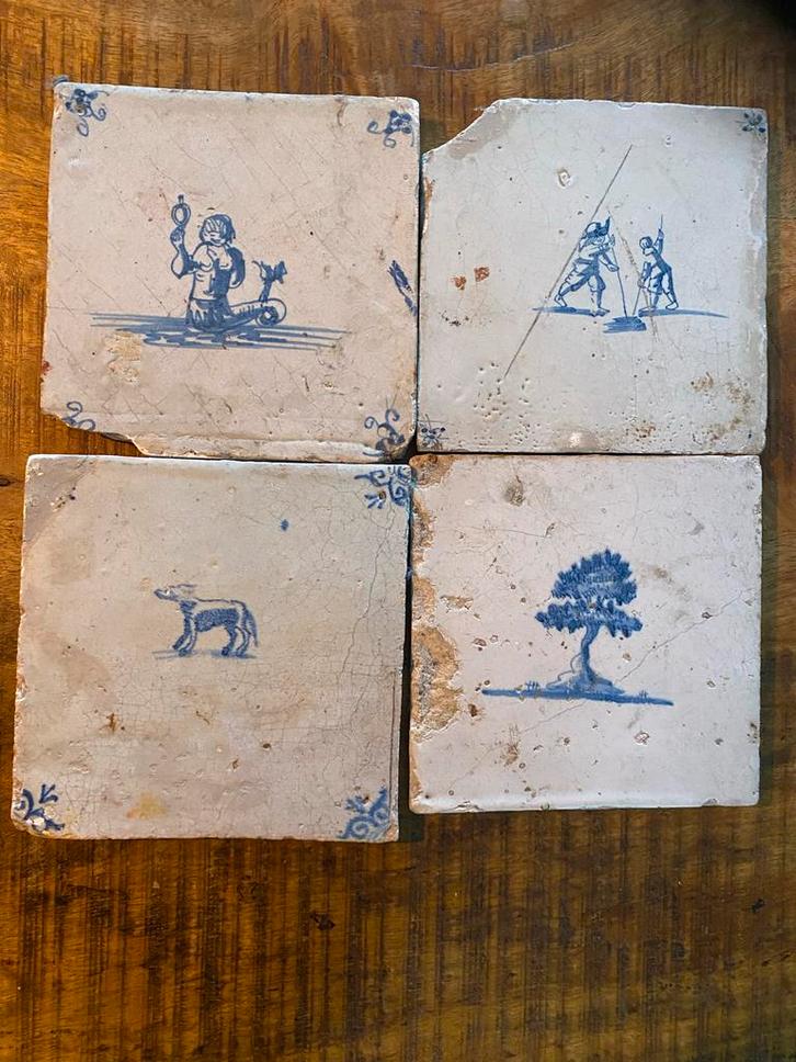 Oude Delfts Blauwe Tegeltjes (4 stuks), Antiek en Kunst, Antiek | Wandborden en Tegels, Ophalen