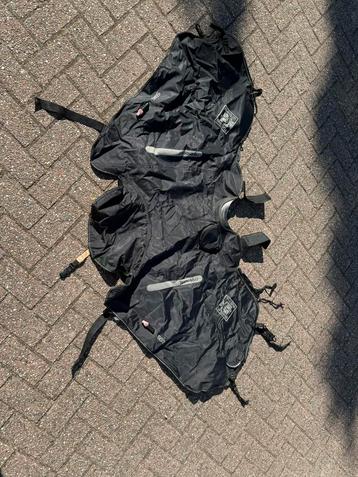 Tucano urbano been kleed beschikbaar voor biedingen