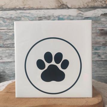 Gepersonaliseerde geboorte puppy tegel. beschikbaar voor biedingen