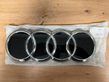 Logo Audi Q4 Etron voorbumper zgan! beschikbaar voor biedingen
