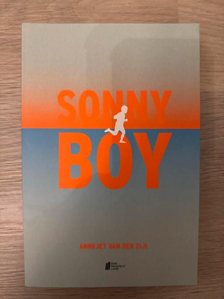 Sonny Boy - Annejet van der Zijl, Boeken, Romans, Zo goed als nieuw, Nederland, Ophalen