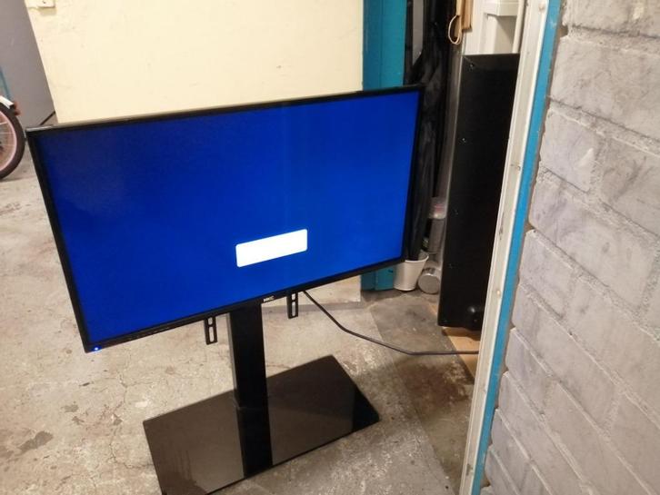 WEG=WEG!! HKC 32' INCH LCD TELEVISIE | 3X HDMI | HD READY, Audio, Tv en Foto, Overige Audio, Tv en Foto, Gebruikt, Ophalen of Verzenden