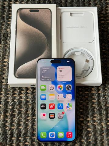 iPhone 15 Pro Max 256GB Natural Titanium – Like New beschikbaar voor biedingen