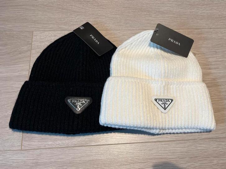 Prada mutsen te koop, Kleding | Heren, Mutsen, Sjaals en Handschoenen, Nieuw, Muts, Overige maten, Verzenden