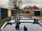 Thule Fietsendrager Dak + Universele Dakdragers, Auto diversen, Fietsendragers, Ophalen, 1 fiets, Gebruikt, Dakdrager