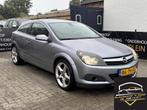 Opel Astra GTC 1.6 Cosmo leuke sportieve auto nieuwe apk !, Auto's, Opel, Voorwielaandrijving, 15 km/l, 1589 cc, 620 kg