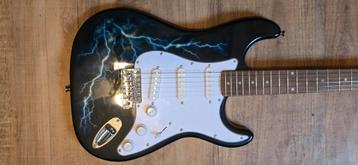 2x beginners gitaar met oefen versterker beschikbaar voor biedingen