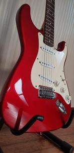 Squier Stratocaster Candy Apple Red Fender, Ophalen, Zo goed als nieuw, Solid body, Fender