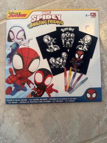 Nieuw spiderman kleur set beschikbaar voor biedingen