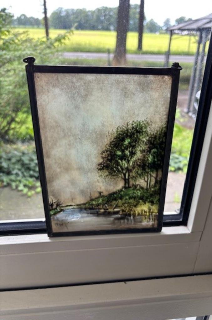 Deze mooie glas in lood hanger is een echte schilderd md han, Antiek en Kunst, Antiek | Glas en Kristal, Ophalen of Verzenden