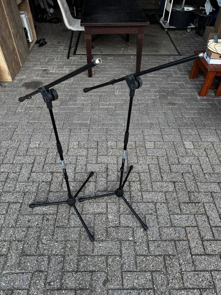 2x Innox IVA 12 Microfoonstatief met Hengelarm - Zo Goed Als, Muziek en Instrumenten, Standaards, Zo goed als nieuw, Instrumentstandaard