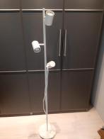 Nieuwe vloerlamp met 2 lampen, Nieuw, Ophalen of Verzenden, Minder dan 100 cm, Metaal