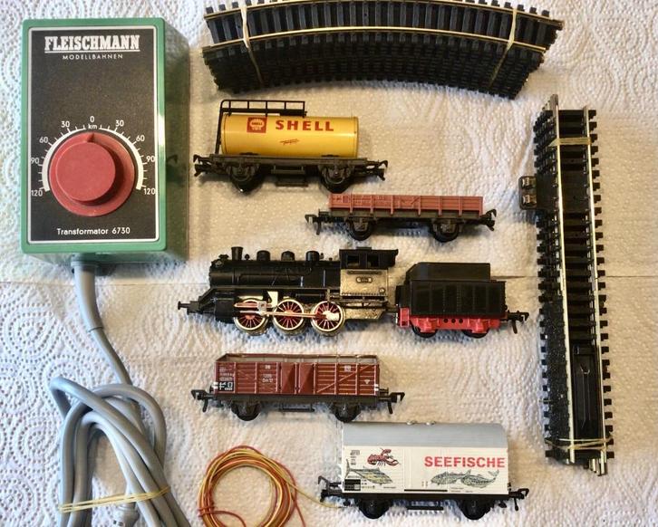 Fleischmann H0 goederentrein, compleet met rails en trafo, Hobby en Vrije tijd, Modeltreinen | H0, Gebruikt, Treinset, Gelijkstroom