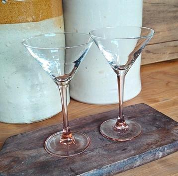 Vintage Luminarc roze martini glazen - set van 2 beschikbaar voor biedingen
