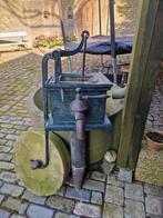 antieke waterpomp, Antiek en Kunst, Ophalen